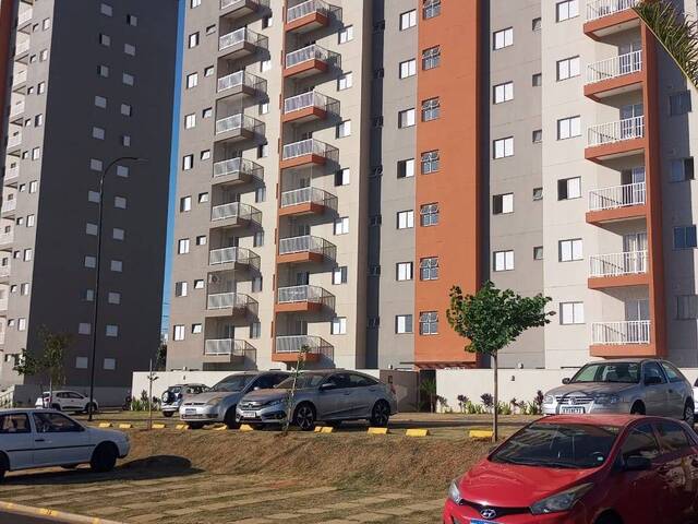 #Ap2045 - Apartamento para Locação em Araraquara - SP